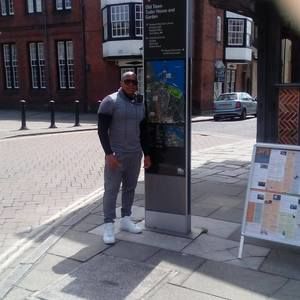 Meet your Posher, Yanmichel